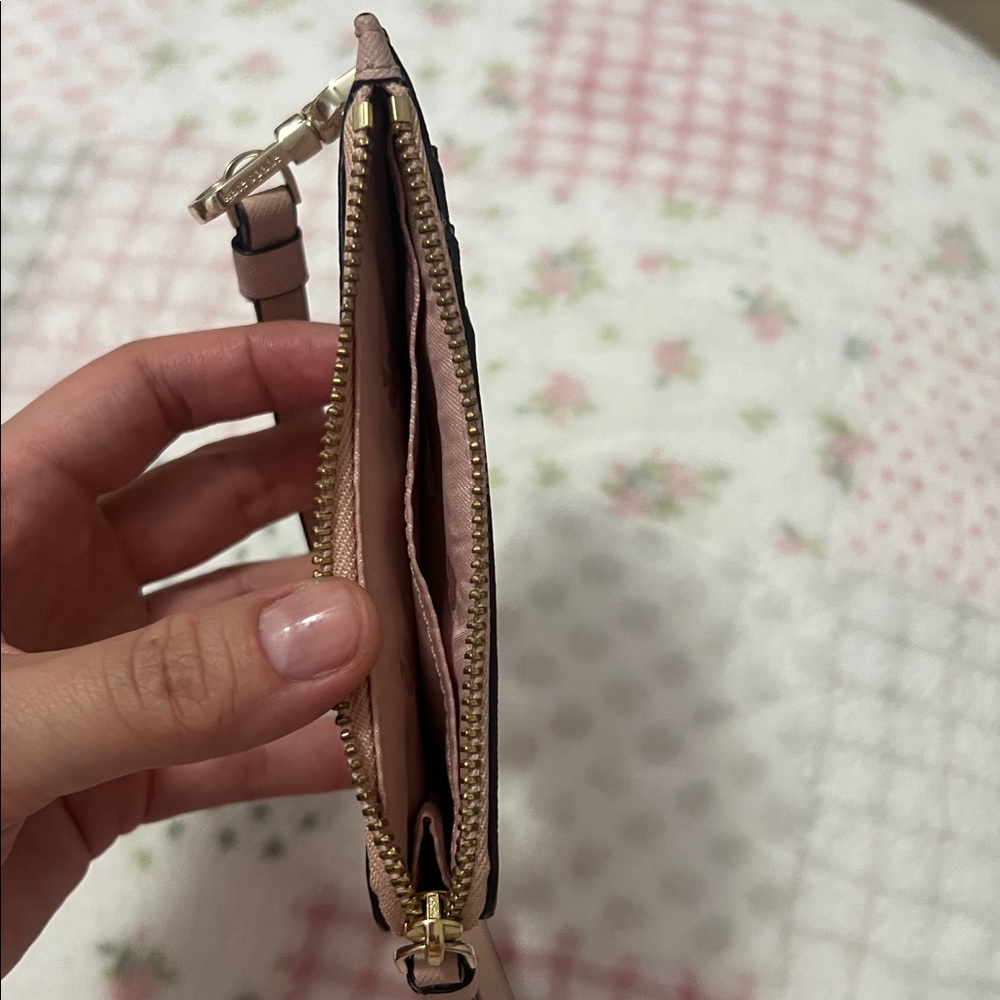 Kate Spade Card Lanyard - Picture 4 of 4
